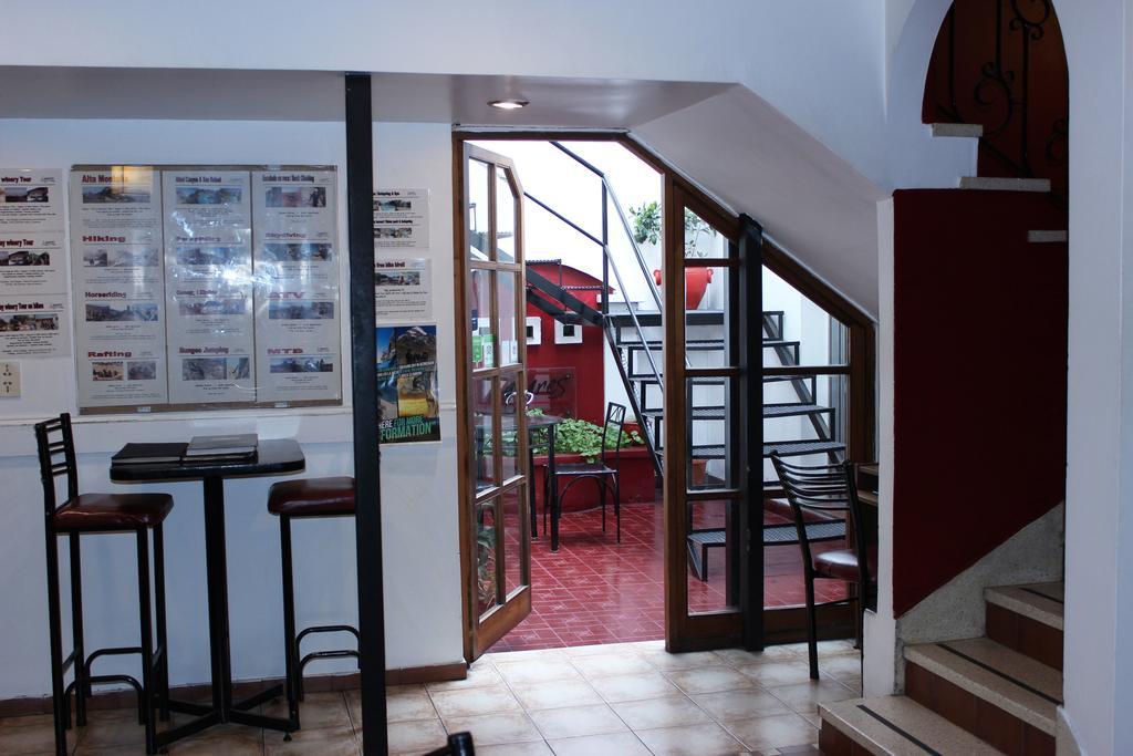 Hostel Lagares เมนโดซา ภายนอก รูปภาพ